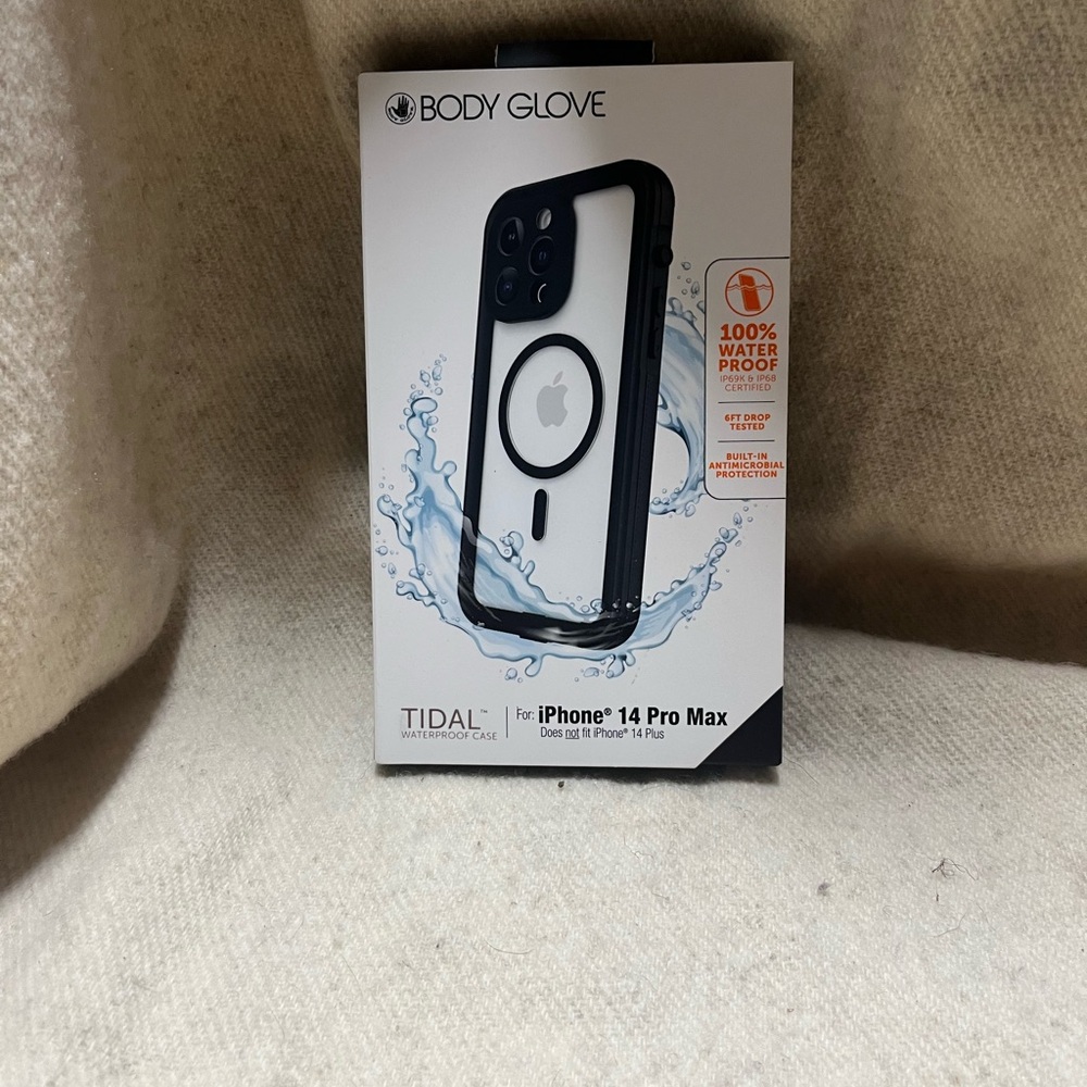 Body Glove Black Tidal Waterproof Case for iPhone 14 Pro Max